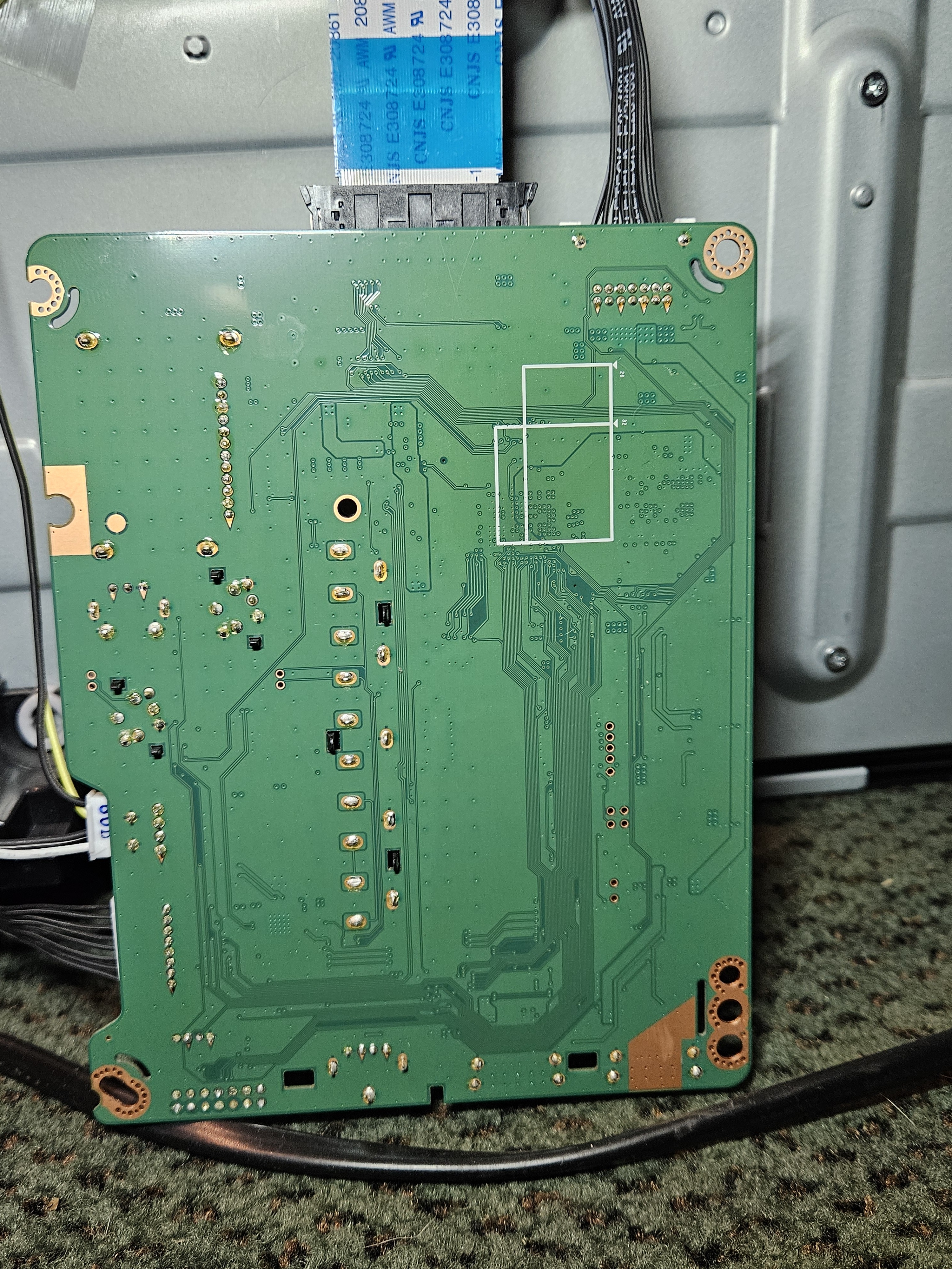 Click image for larger version Name:	Back of Main Board.jpg Views:	0 Size:	3.08 MB ID:	3154223