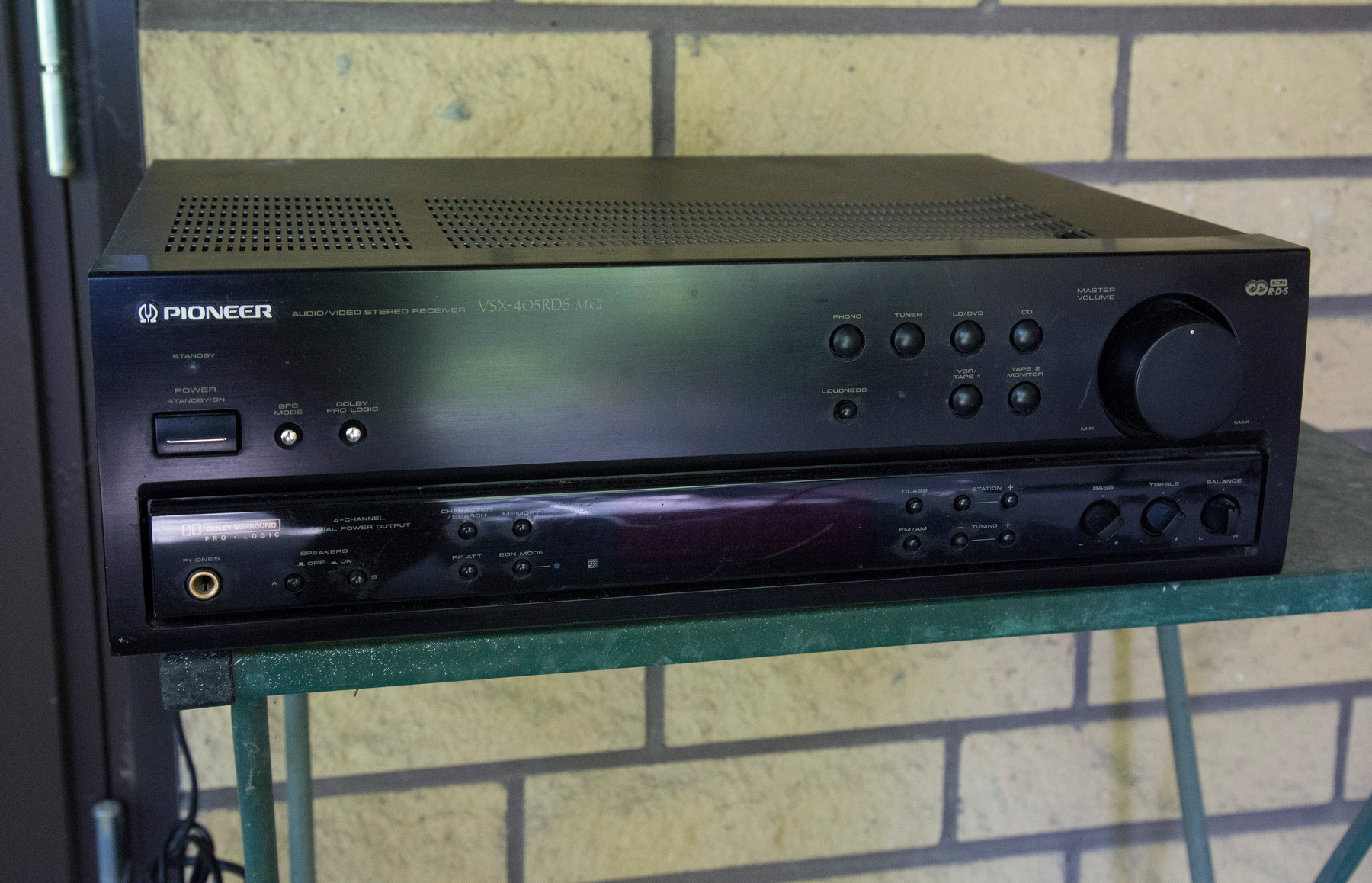 Click image for larger version

Name:	Pioneer VSX-405RDS 22.7.2025.jpg
Views:	0
Size:	569.9 KB
ID:	3689143