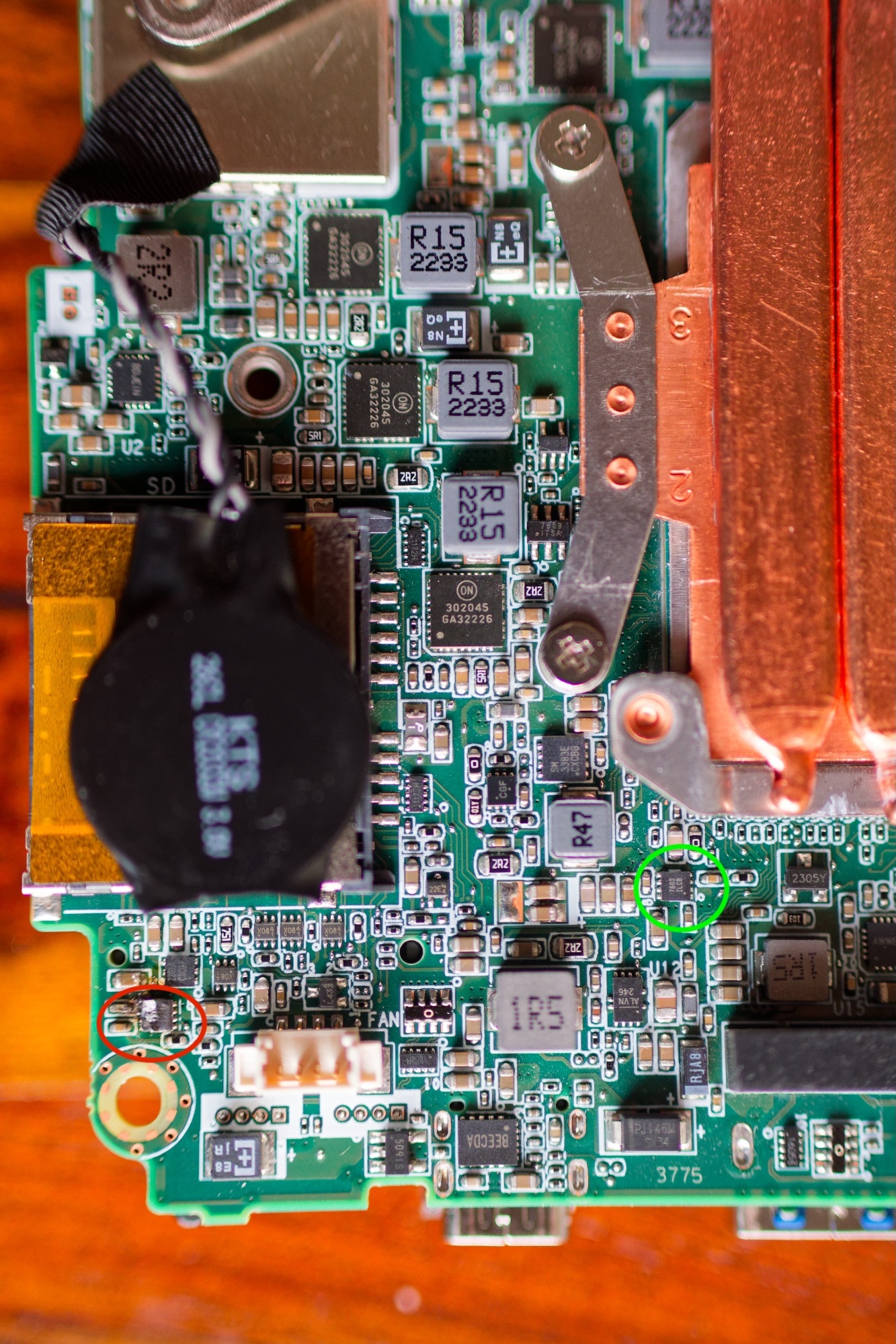 Click image for larger version

Name:	intel nuc10i5 burnt chip.jpg
Views:	47
Size:	925.6 KB
ID:	3725281